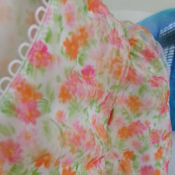 New For Love and Lemons 2 Piece Lounge Set Crop Top Thong Panties Floral M - Picture 12 of 12